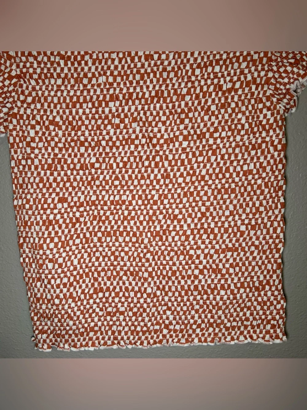 NEW American Eagle Checkered Smocked Short Sleeve T Shirt Women’s Size Medium